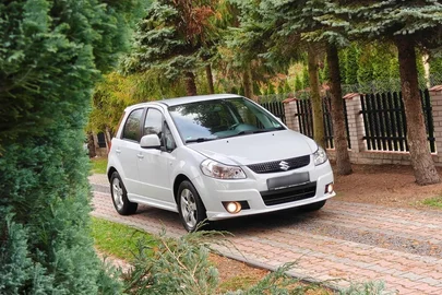 2010' Suzuki SX4