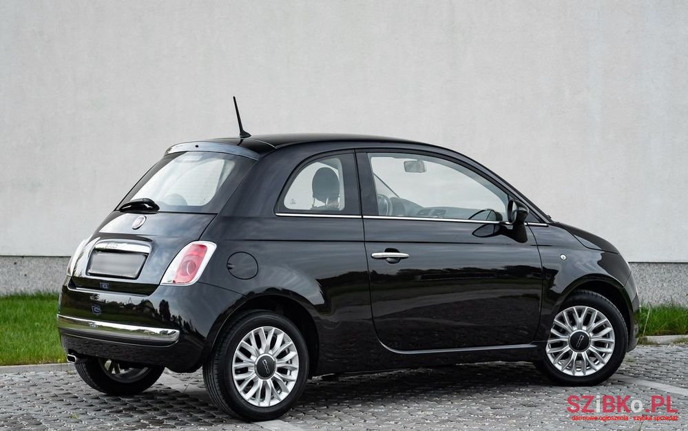 2015' Fiat 500 photo #3