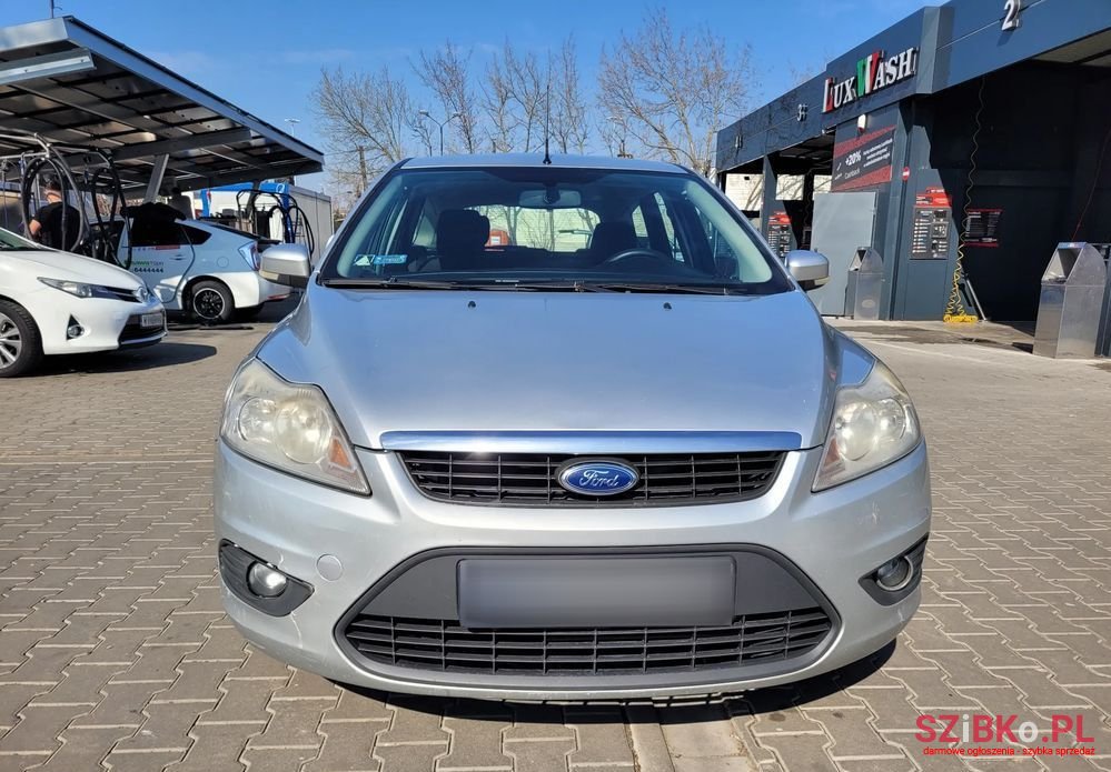 2009' Ford Focus photo #5