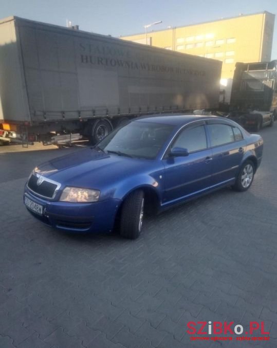 2002' Skoda Superb photo #1