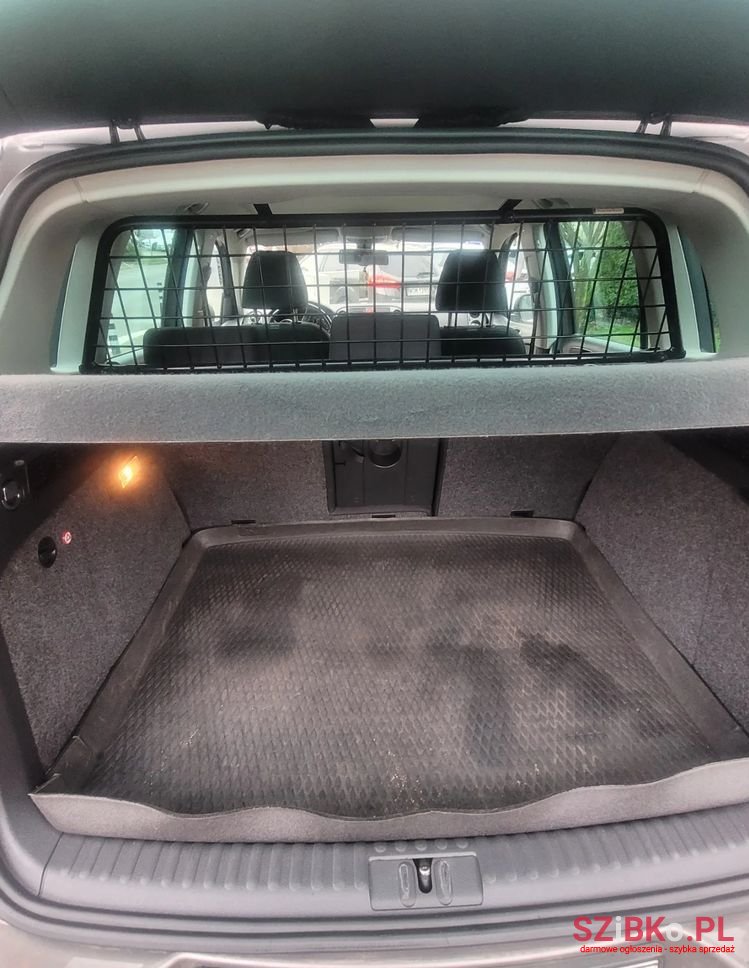 2010' Volkswagen Tiguan 2.0 Tdi 4Mot Track Dsg photo #3