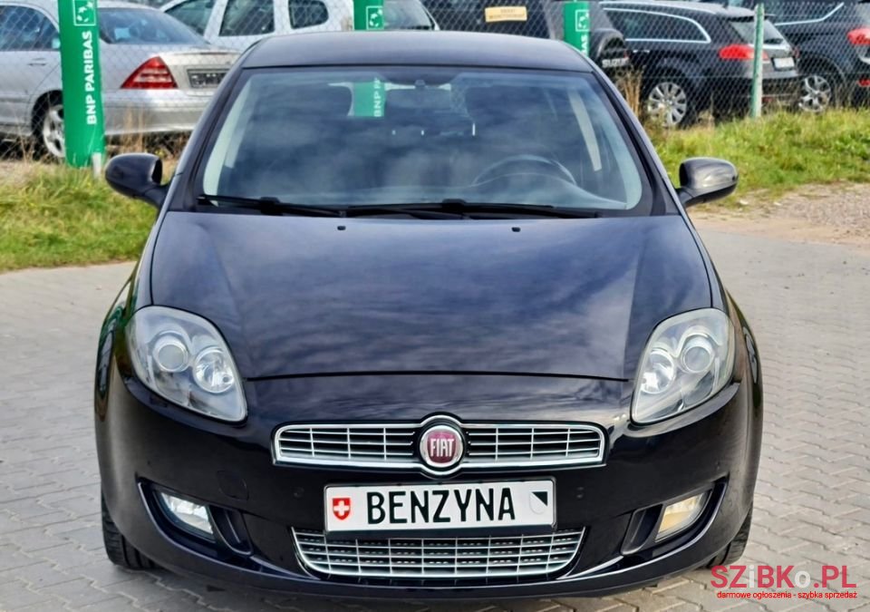 2011' Fiat Bravo photo #2