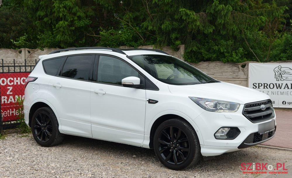 2017' Ford Kuga photo #3