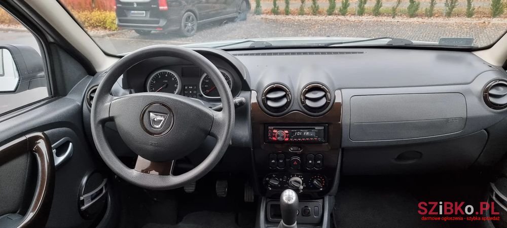2011' Dacia Duster 1.6 Laureate photo #6