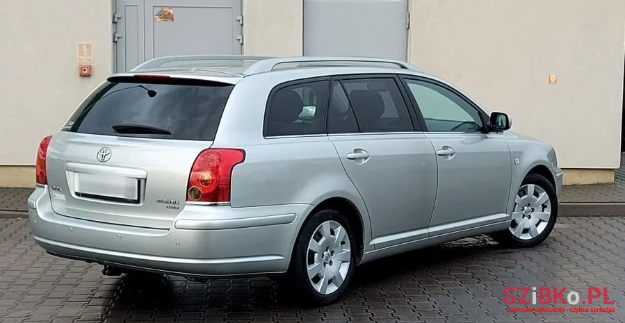 2005' Toyota Avensis 2.0 D-4D Luna photo #6