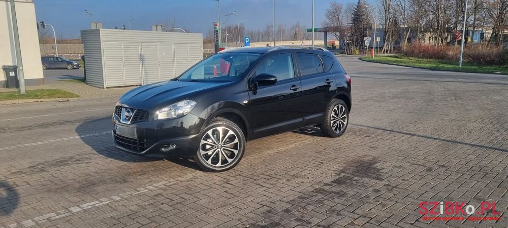 2012' Nissan Qashqai 1.6 Tekna photo #2