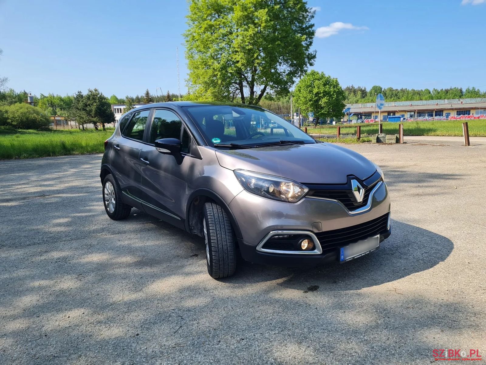 2015' Renault Captur photo #2