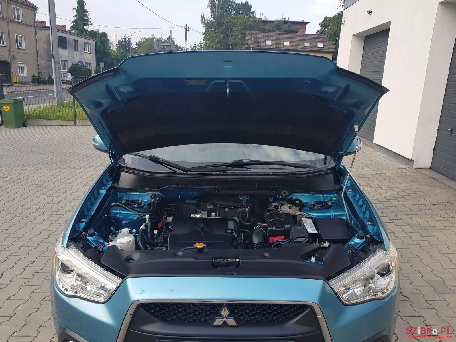 2012' Mitsubishi ASX photo #5