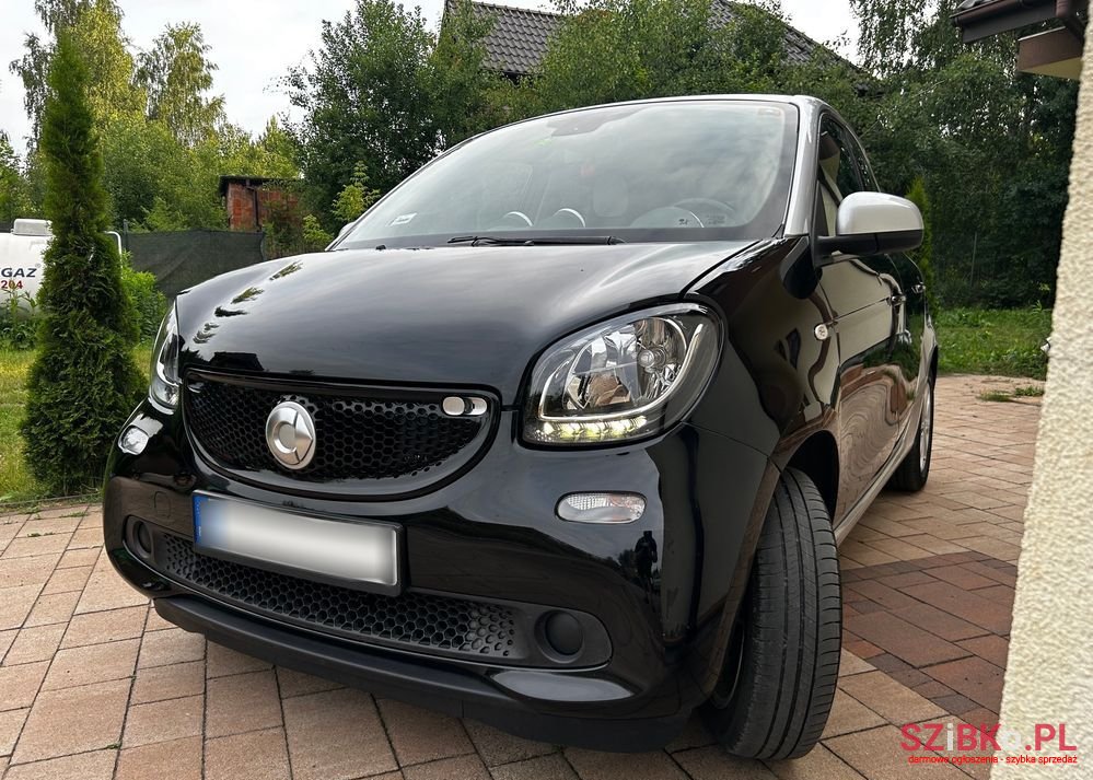 2015' Smart Forfour Passion photo #2