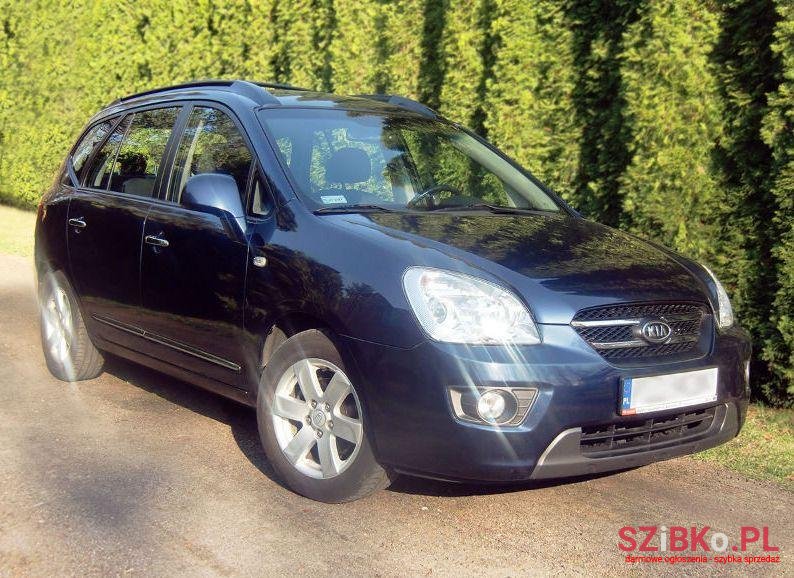 2007' Kia CARENS III photo #2