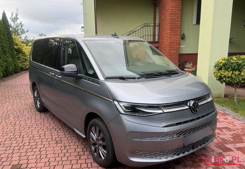 2023' Volkswagen Multivan 2.0 Tdi L2 Style Dsg photo #1