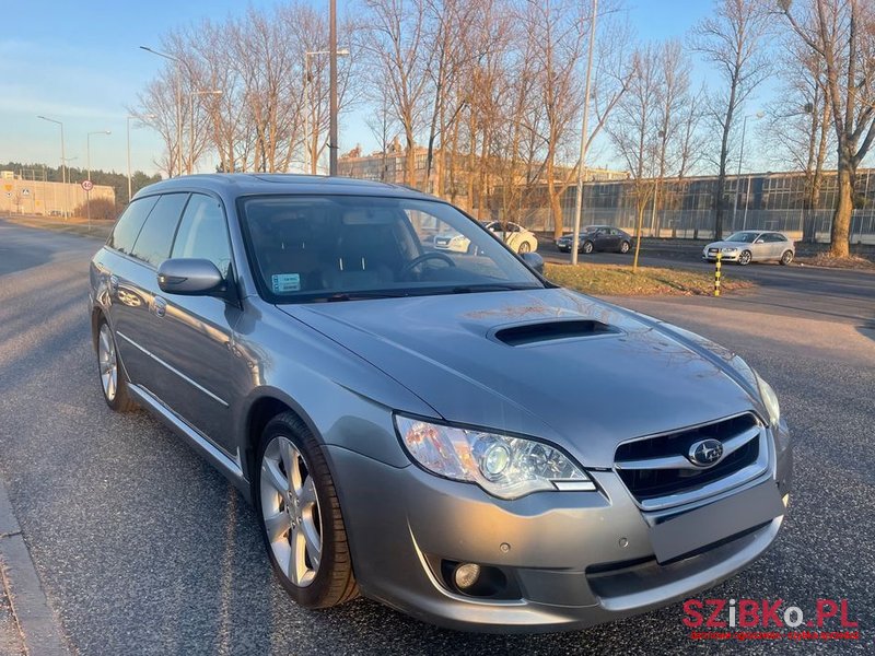 2008' Subaru Legacy photo #2