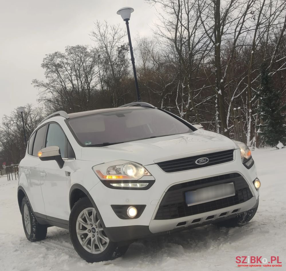 2009' Ford Kuga 2.5 4X4 Titanium photo #2