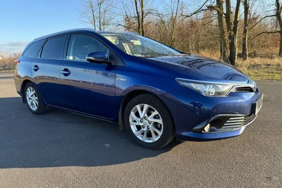2018' Toyota Auris Hybrid 135 Premium