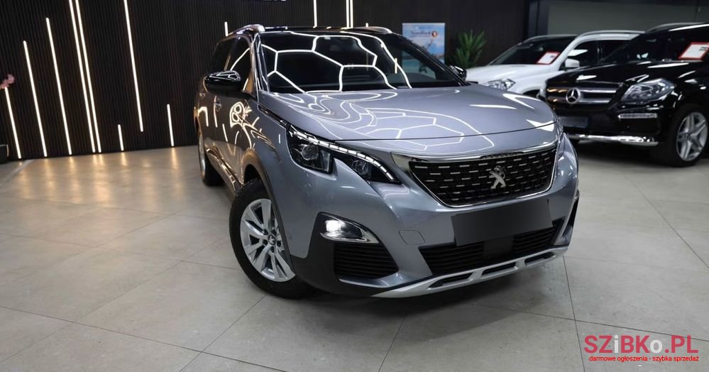 2019' Peugeot 5008 Puretech photo #1