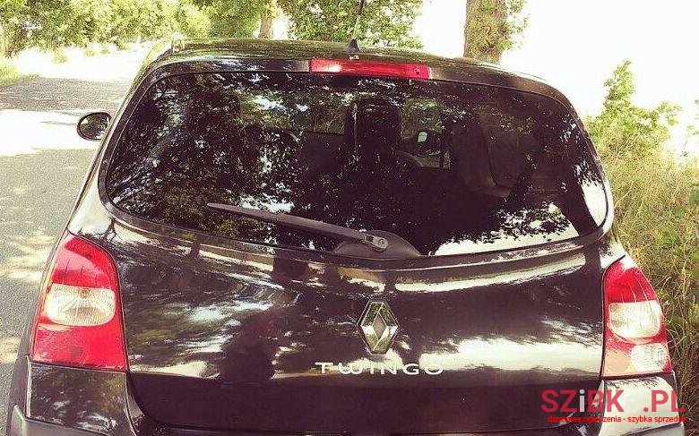2008' Renault Twingo photo #2
