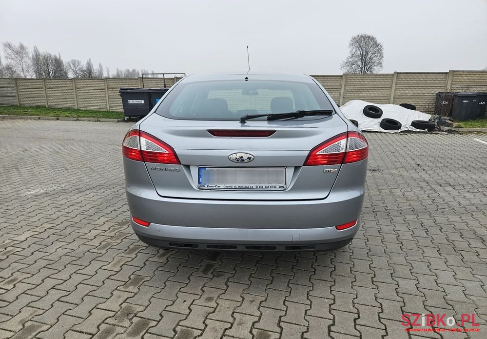 2010' Ford Mondeo photo #5