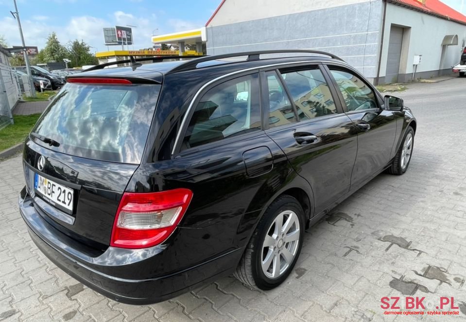 2009' Mercedes-Benz Klasa C photo #3