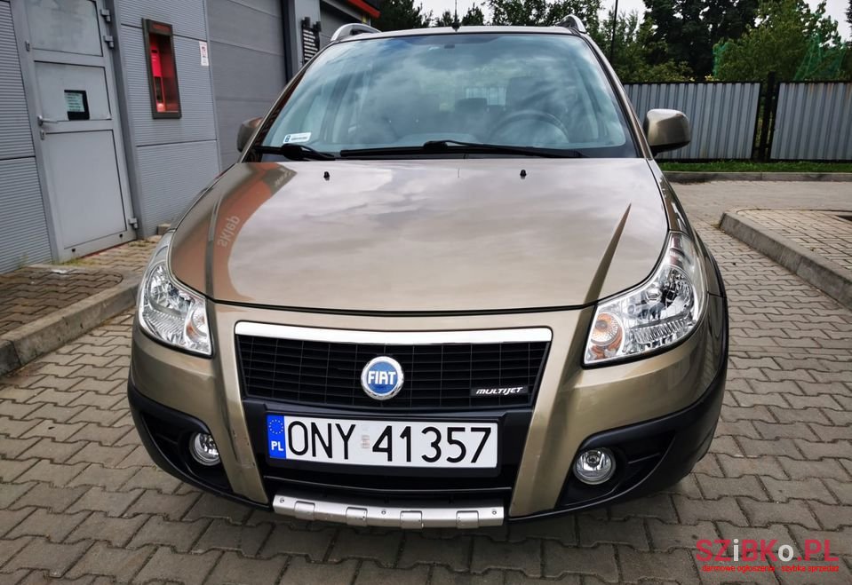 2006' Fiat Sedici photo #1