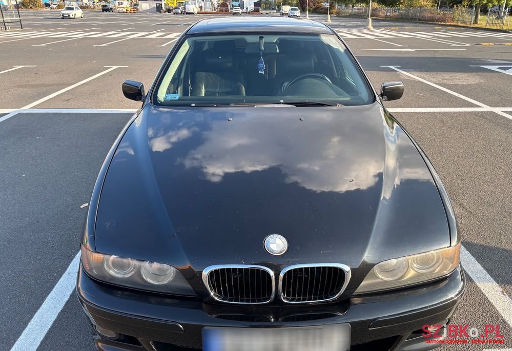 2002' BMW 5 Series 525I photo #5