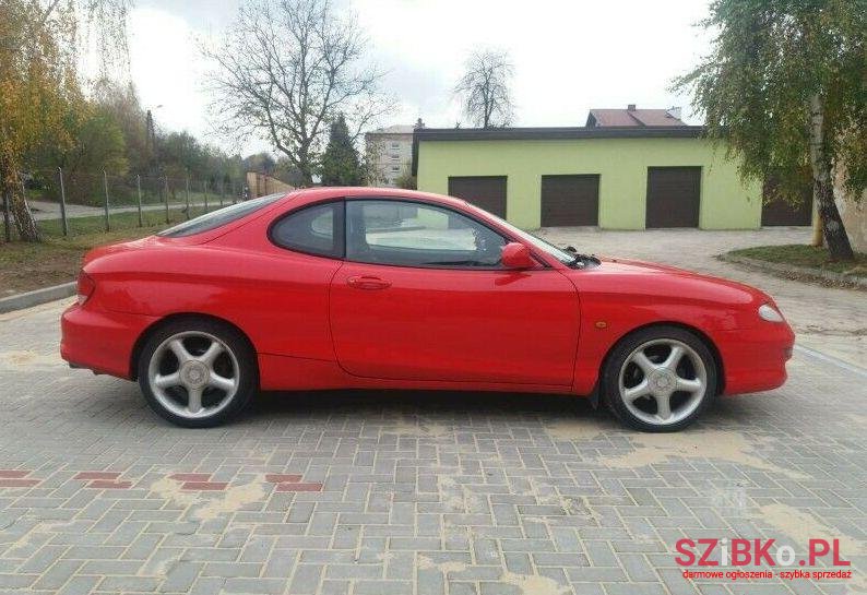 1999' Hyundai Coupe photo #1
