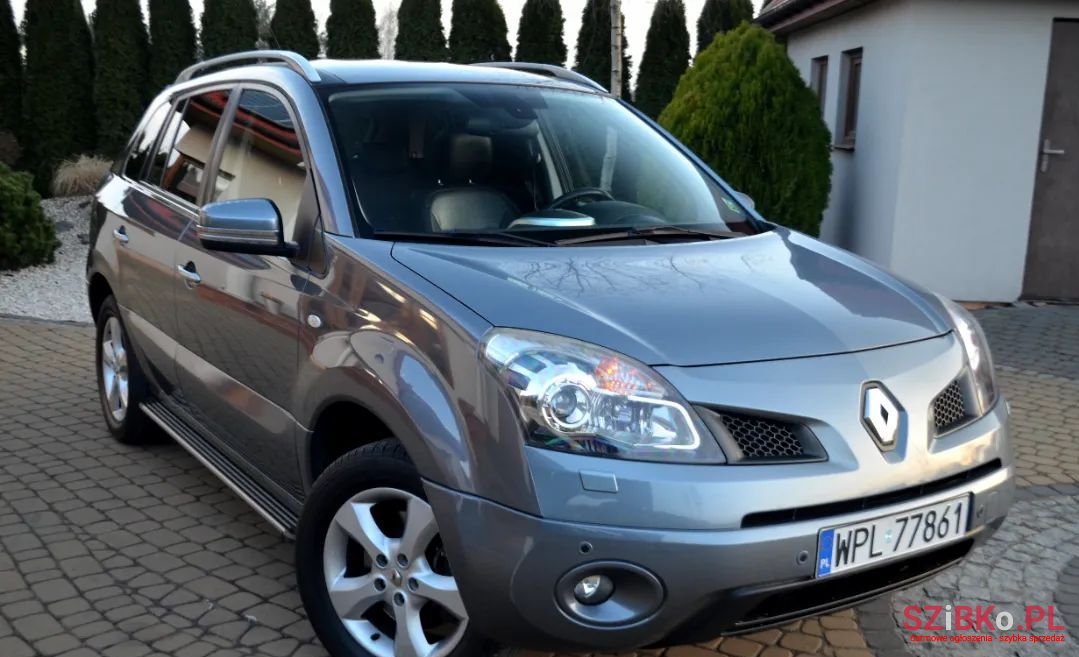 2009' Renault Koleos photo #2