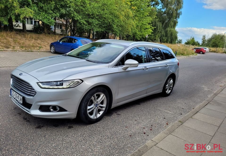 2014' Ford Mondeo photo #3