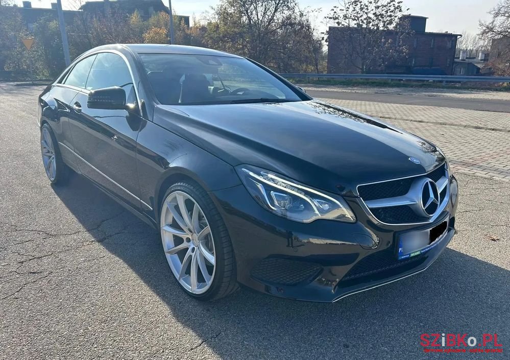 2014' Mercedes-Benz E-Class 250 Coupe photo #2