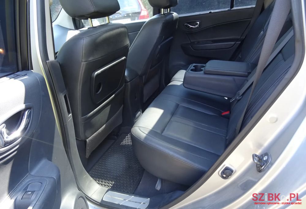 2008' Renault Koleos photo #5