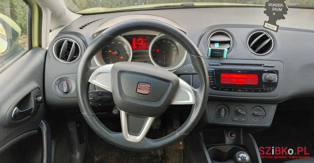 2008' SEAT Ibiza 1.4 16V Sport photo #4
