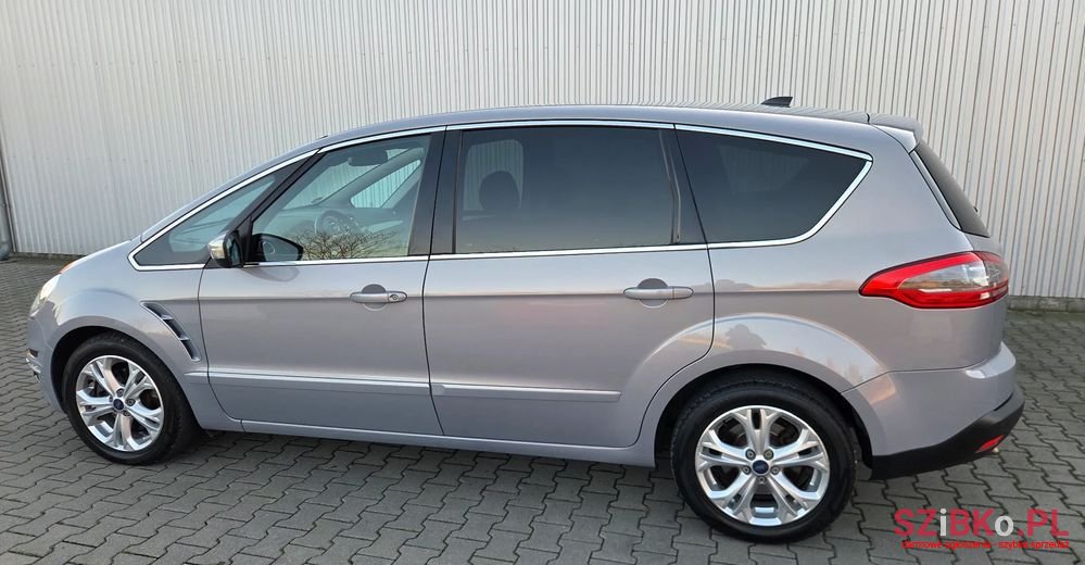 2013' Ford S-Max photo #4