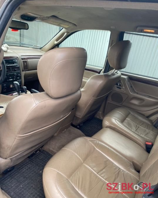 2003' Jeep Grand Cherokee photo #6