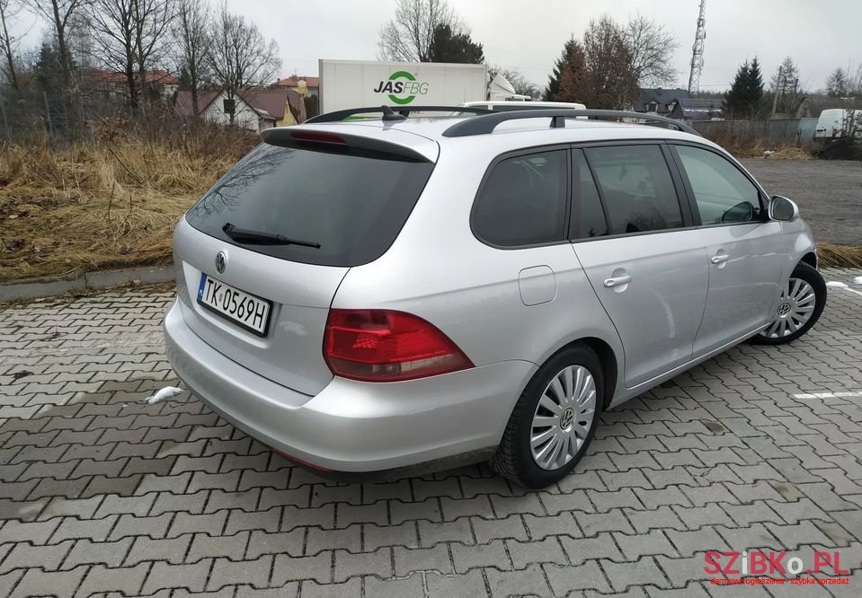 2007' Volkswagen Golf photo #3