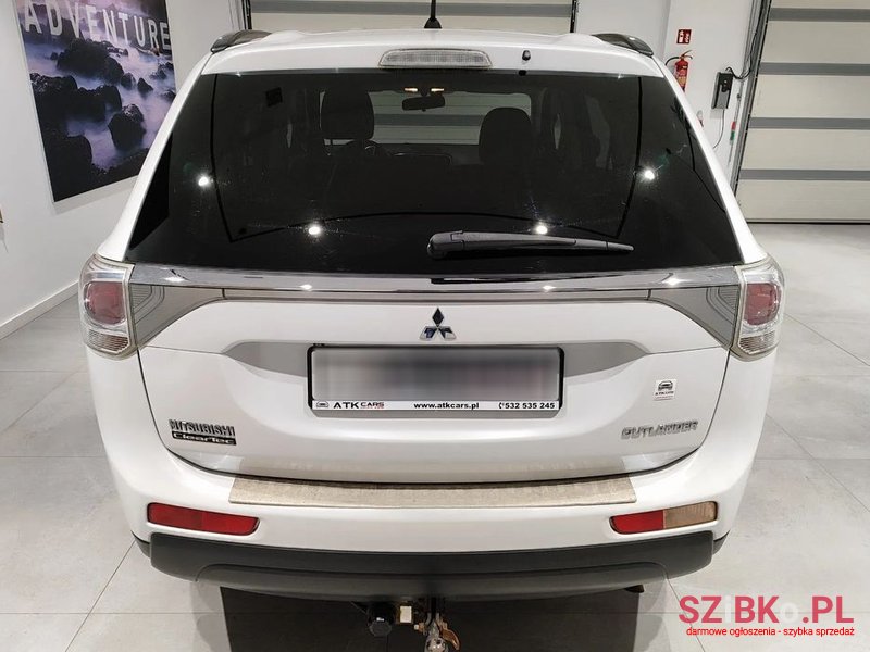 2012' Mitsubishi Outlander 2.2 Did Intense photo #6