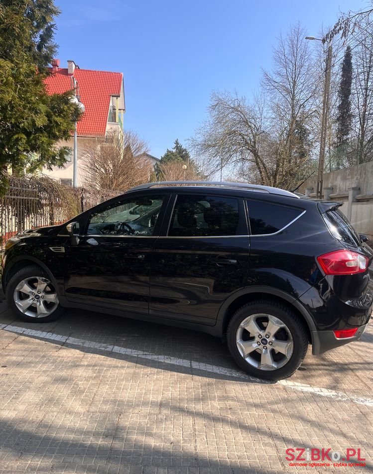 2011' Ford Kuga photo #3