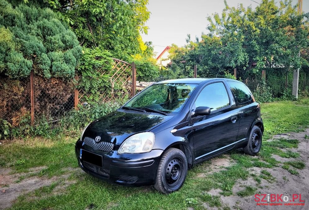 2003' Toyota Yaris photo #4