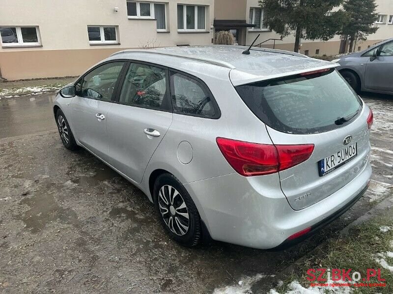 2016' Kia Celerio photo #5