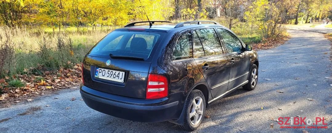 2003' Skoda Fabia photo #5