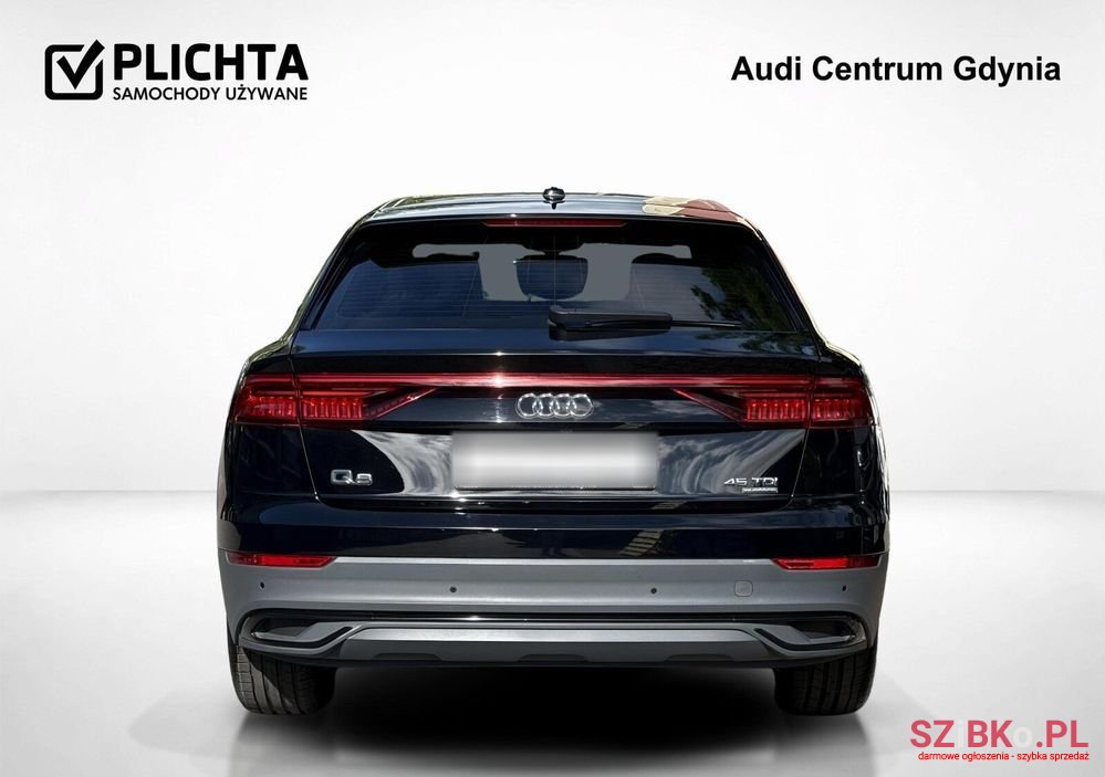 2021' Audi Q8 photo #4