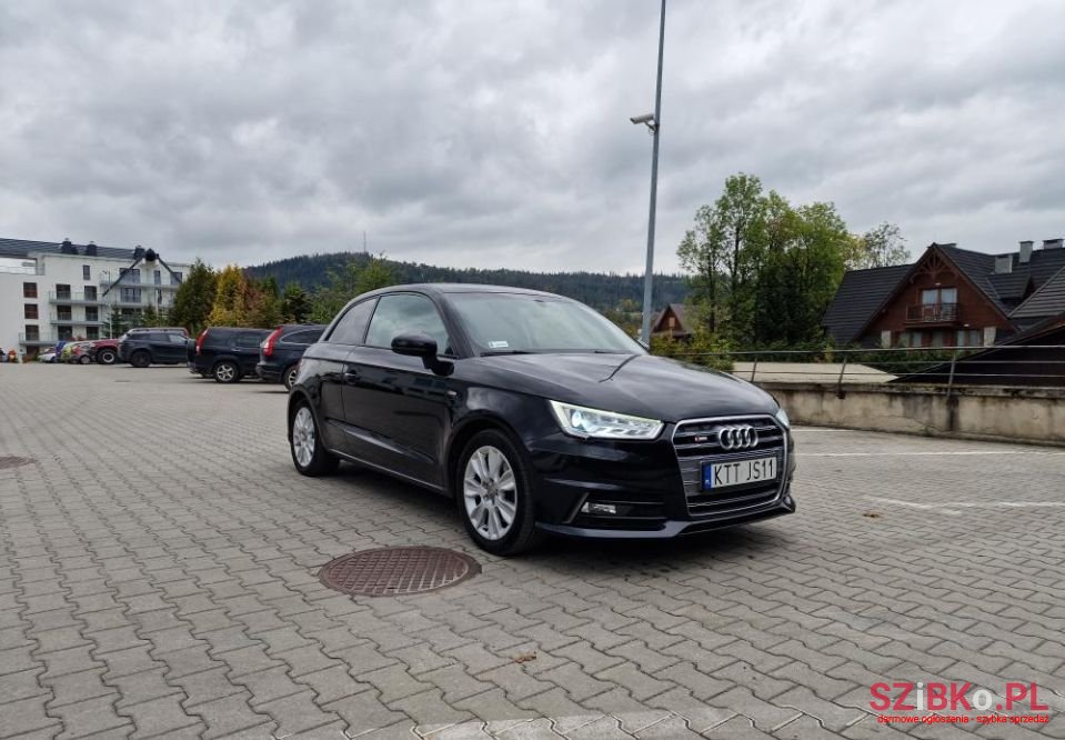 2010' Audi A1 photo #3