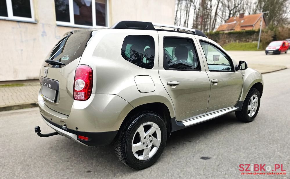 2010' Dacia Duster 1.6 Laureate photo #5