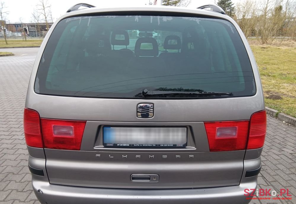 2007' SEAT Alhambra photo #5
