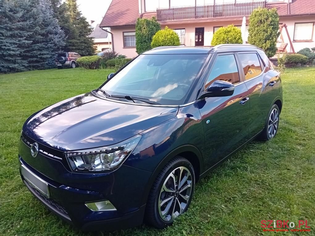 2017' SsangYong Tivoli photo #3