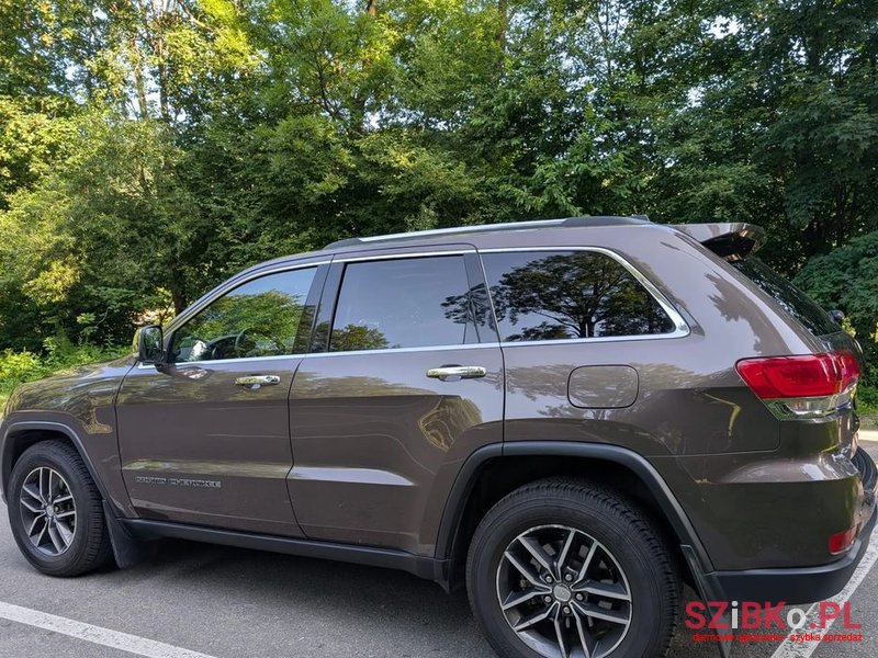 2017' Jeep Grand Cherokee 3.6 V6 Limited photo #3