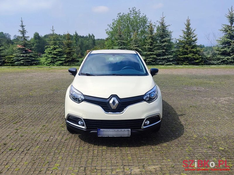2015' Renault Captur photo #6