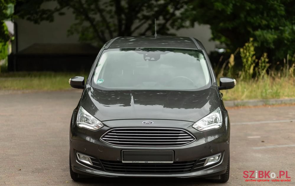 2016' Ford Grand C-MAX photo #4