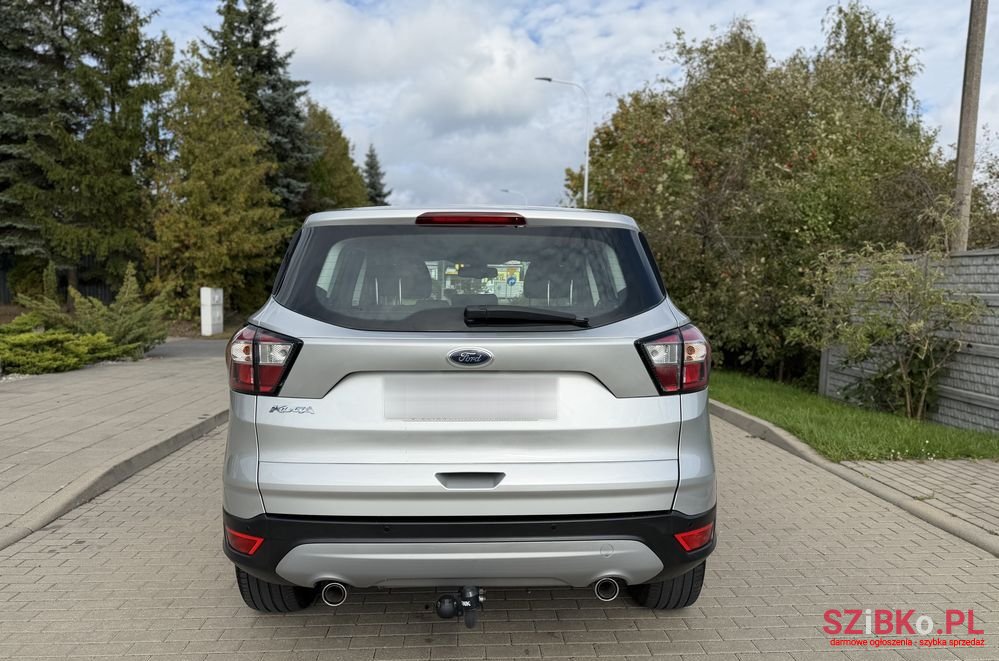 2017' Ford Kuga 2.0 Tdci 2X4 Titanium photo #5