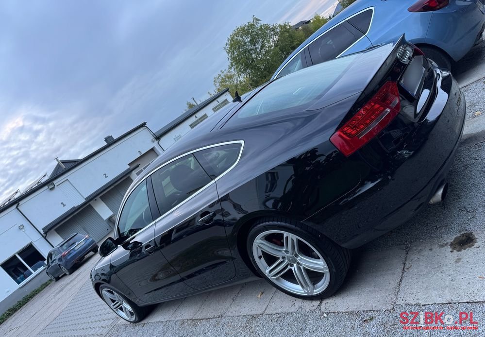 2010' Audi A5 2.0 Tfsi Sportback photo #4