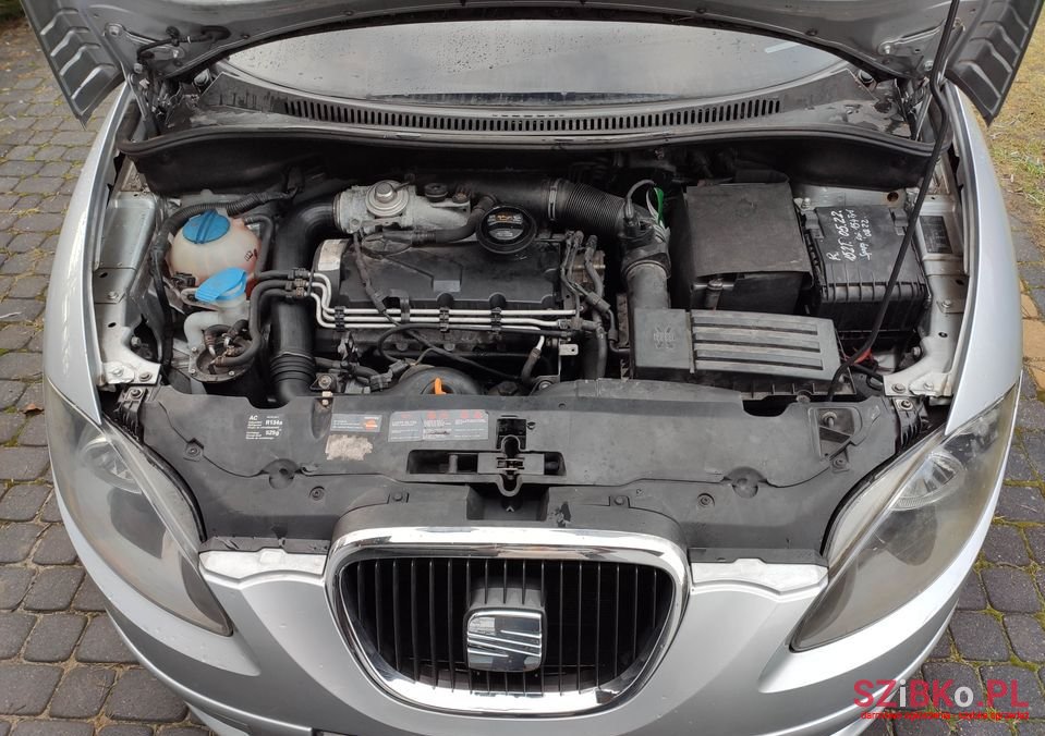 2008' SEAT Toledo photo #5