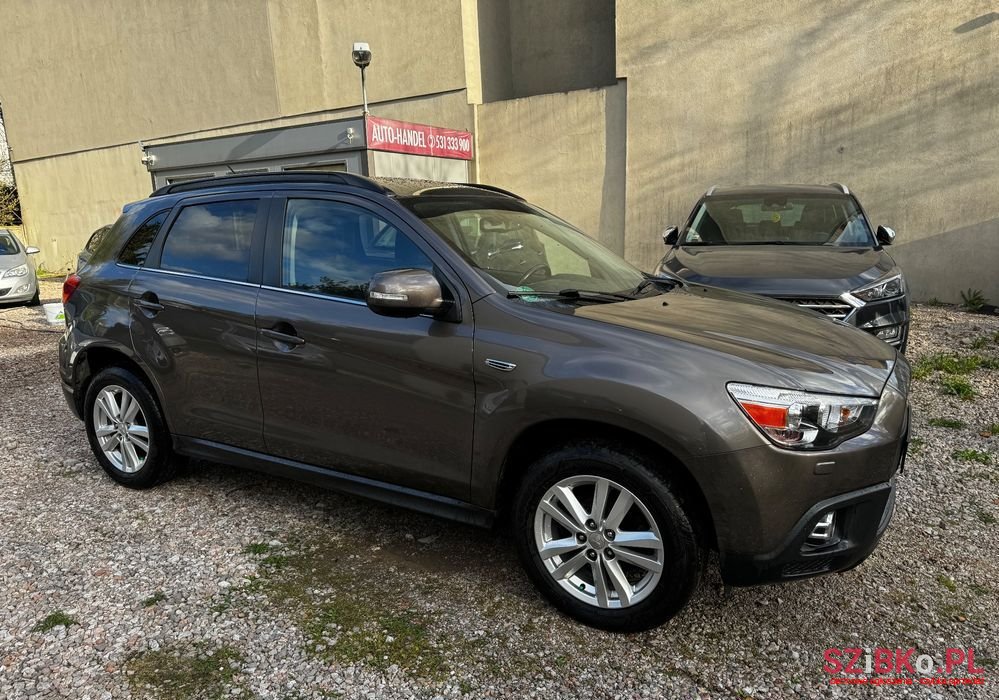 2012' Mitsubishi ASX photo #5